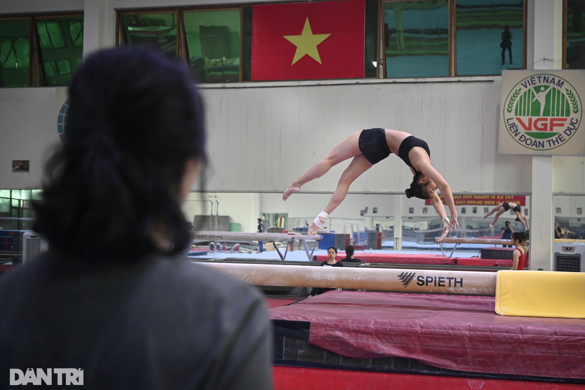 Những giọt mồ hôi tại lò luyện Vàng SEA Games 31 môn Thể dục dụng cụ - 2 Những giọt mồ hôi tại lò luyện Vàng SEA Games 31 môn Thể dục dụng cụ - 2