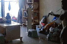 Clip cậu bé gặp tai nạn đáng sợ cảnh báo dân mạng và các bậc phụ huynh