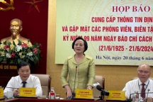 Bộ trưởng Nội vụ: "Ngân sách gồng gánh cho bộ máy rất nặng"