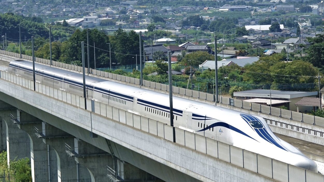 View - Lịch sử đường sắt: Từ con đường đá vôi tới "siêu tàu" 1.200km/h | Báo Dân trí