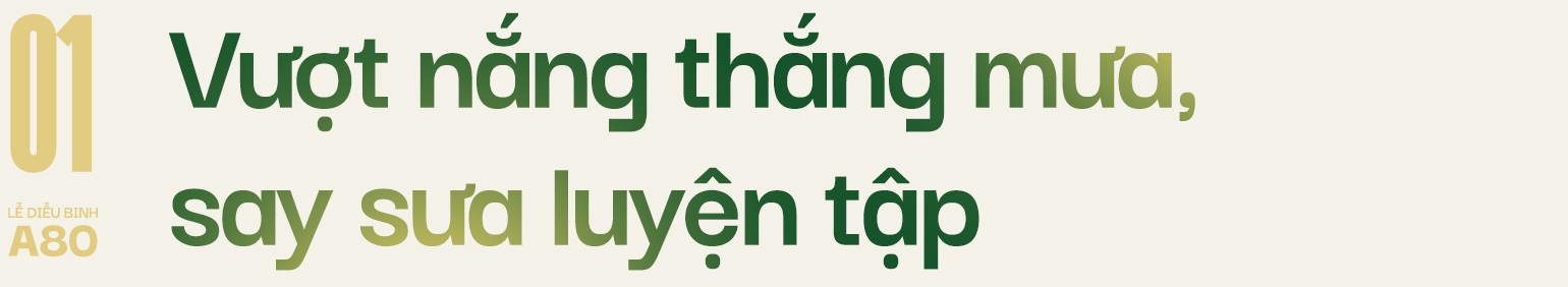 Bộ đội Phòng hóa vượt nắng thắng mưa, say sưa tập luyện cho lễ diễu binh - 1 Bộ đội Phòng hóa vượt nắng thắng mưa, say sưa tập luyện cho lễ diễu binh - 1