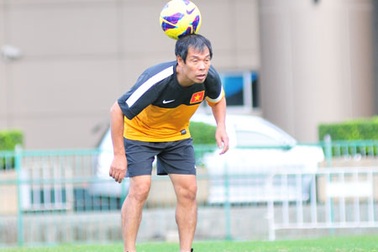 Phút ngẫu hứng của trưởng đoàn Ngô Lê Bằng