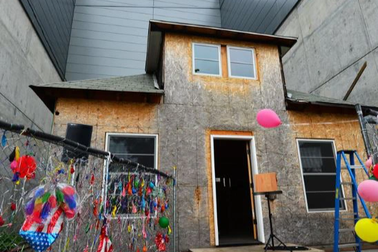 Chuyện kỳ lạ về cụ bà từ chối 23 tỷ đồng giữ căn nhà "cứng đầu" trên phố