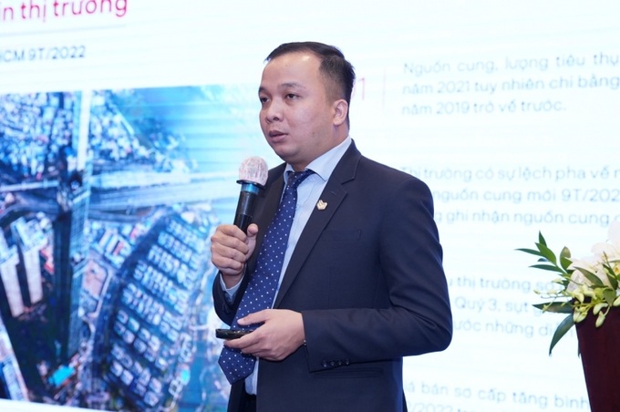 Ông Võ Hồng Thắng - Phó Giám đốc Nghiên cứu & Phát triển (R&D) DKRA Group nhận định, một thực tế thấy rất rõ trên thị trường BĐS TP.HCM đó là nguồn cung sản phẩm không chỉ thiếu mà còn bất cân xứng. 