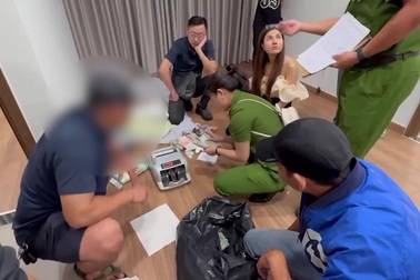 Cảnh sát khám nơi ở của ông chủ nhà hàng môi giới mại dâm