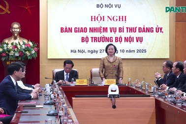 Kỳ vọng gửi gắm tại lễ bàn giao nhiệm vụ Bộ trưởng Bộ Nội vụ