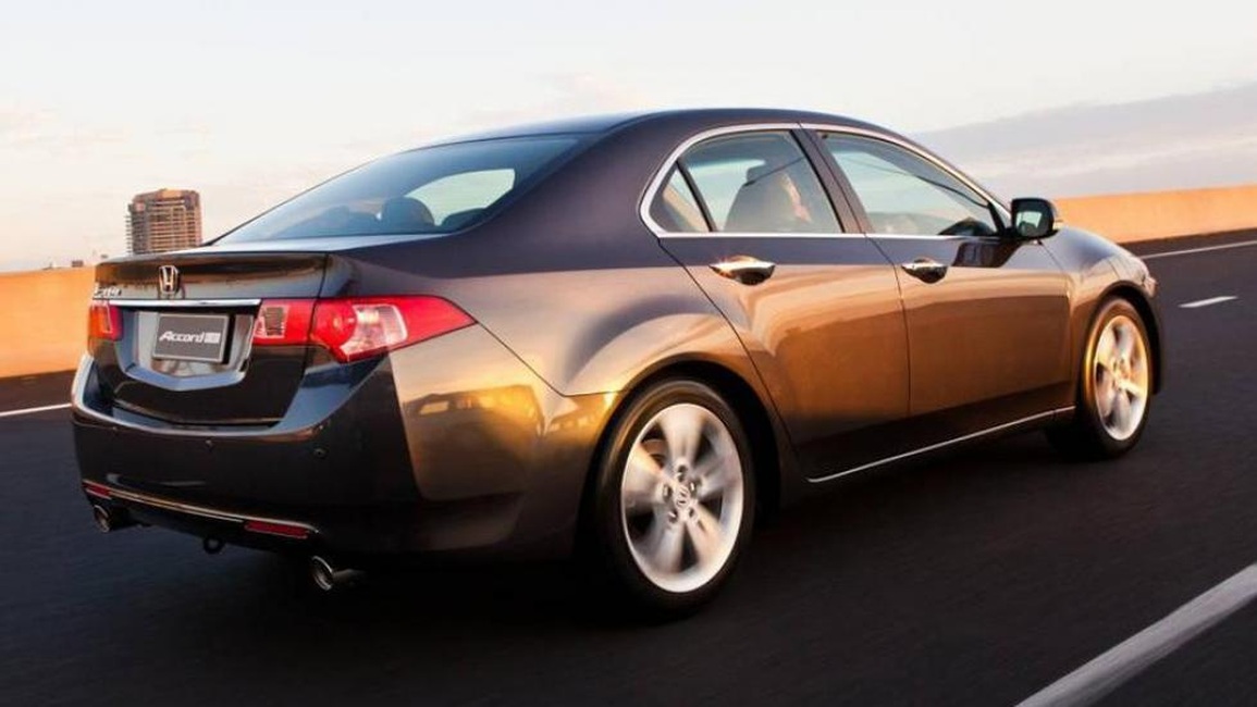 10 mẫu ô tô nồi đồng cối đá nhất thế giới, Toyota chiếm gần nửa - 9 10 mẫu ô tô nồi đồng cối đá nhất thế giới, Toyota chiếm gần nửa - 9
