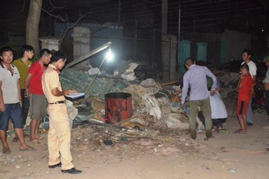 Cháu bé 4 tuổi chết thảm trên đường làng