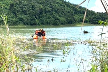 Người phụ nữ trượt chân, rơi xuống thác nước ở Lâm Đồng