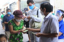 Chủ nhà ở Hà Nội hào phóng lì xì mỗi phòng trọ 500.000 đồng sau Tết