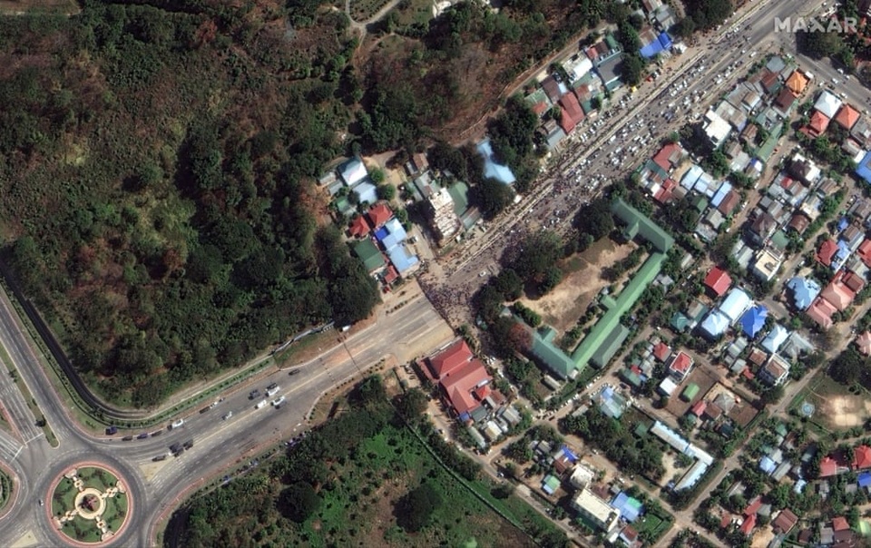 Hình ảnh biểu tình phản đối đảo chính ở Myanmar qua vệ tinh - 9 Hình ảnh biểu tình phản đối đảo chính ở Myanmar qua vệ tinh - 9