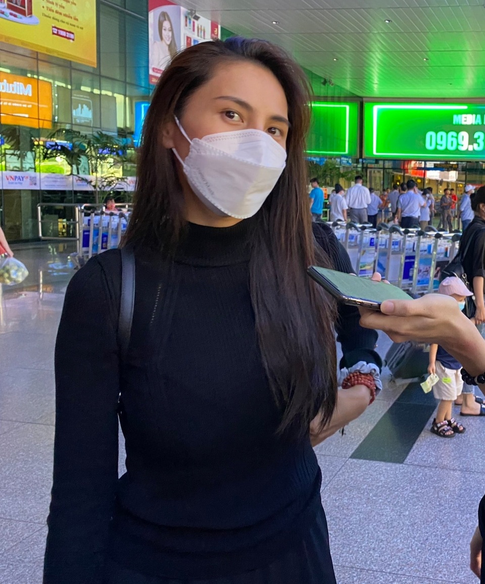 Thủy Tiên lên tiếng về việc có thể gặp rắc rối khi nhận hơn 100 tỷ đồng - 1 Thủy Tiên lên tiếng về việc có thể gặp rắc rối khi nhận hơn 100 tỷ đồng - 1