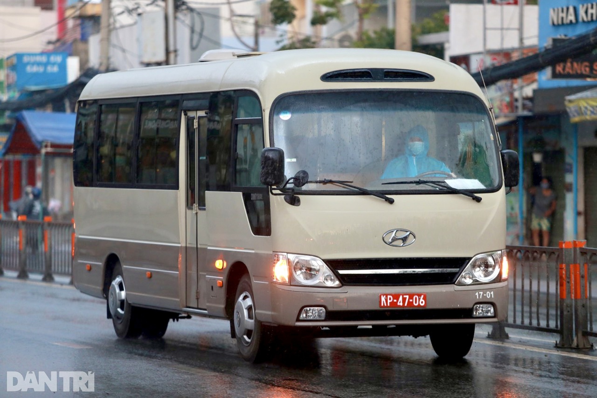 Gần 300 bác sĩ, học viên Học viện Quân y đã tới TPHCM - 12 Gần 300 bác sĩ, học viên Học viện Quân y đã tới TPHCM - 12