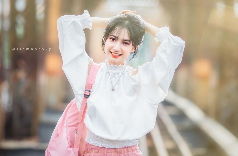 Ngẩn ngơ trước vẻ đẹp thuần khiết của cô giáo mầm non tương lai - 2 Ngẩn ngơ trước vẻ đẹp thuần khiết của cô giáo mầm non tương lai - 2