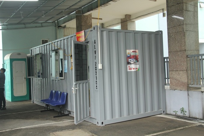 Bệnh viện K biến thùng container thành phòng khám dã chiến chống dịch bệnh COVID-19 - Ảnh 4. Bệnh viện K biến thùng container thành phòng khám dã chiến chống dịch bệnh COVID-19 - Ảnh 4.