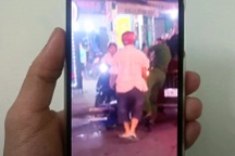 Thanh niên xung phong bị tấn công giữa đường ở TPHCM