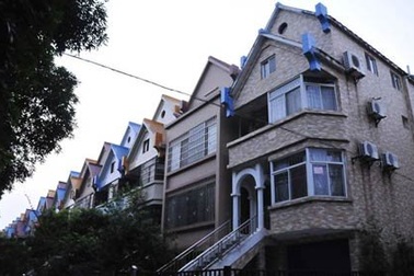 Quan chức Trung Quốc bị điều tra vì có 21 căn nhà 