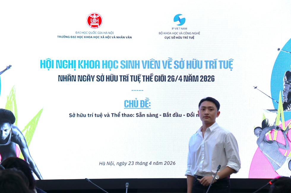 Nam sinh tự học lập trình, sáng tạo hệ thống dự báo điểm chuẩn - 8 Nam sinh tự học lập trình, sáng tạo hệ thống dự báo điểm chuẩn - 8