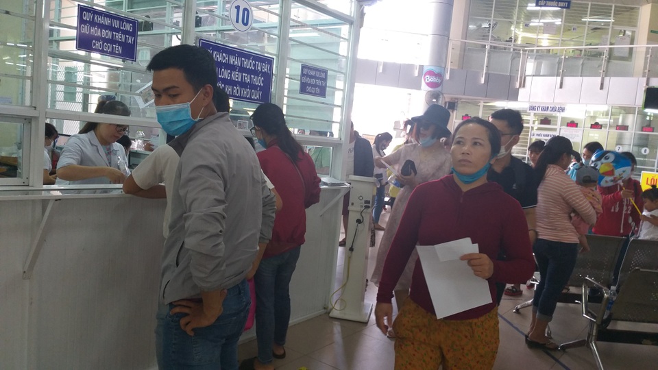 Đà Nẵng: Nắng nóng gay gắt, nhiều trẻ nhập viện - 4 Đà Nẵng: Nắng nóng gay gắt, nhiều trẻ nhập viện - 4