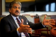 Xem màn ghép xe đỉnh cao khiến ông trùm ngành ôtô Ấn Độ thán phục