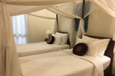 Chồng đi làm xa, vợ ở nhà chat sex với đàn ông ngoại quốc