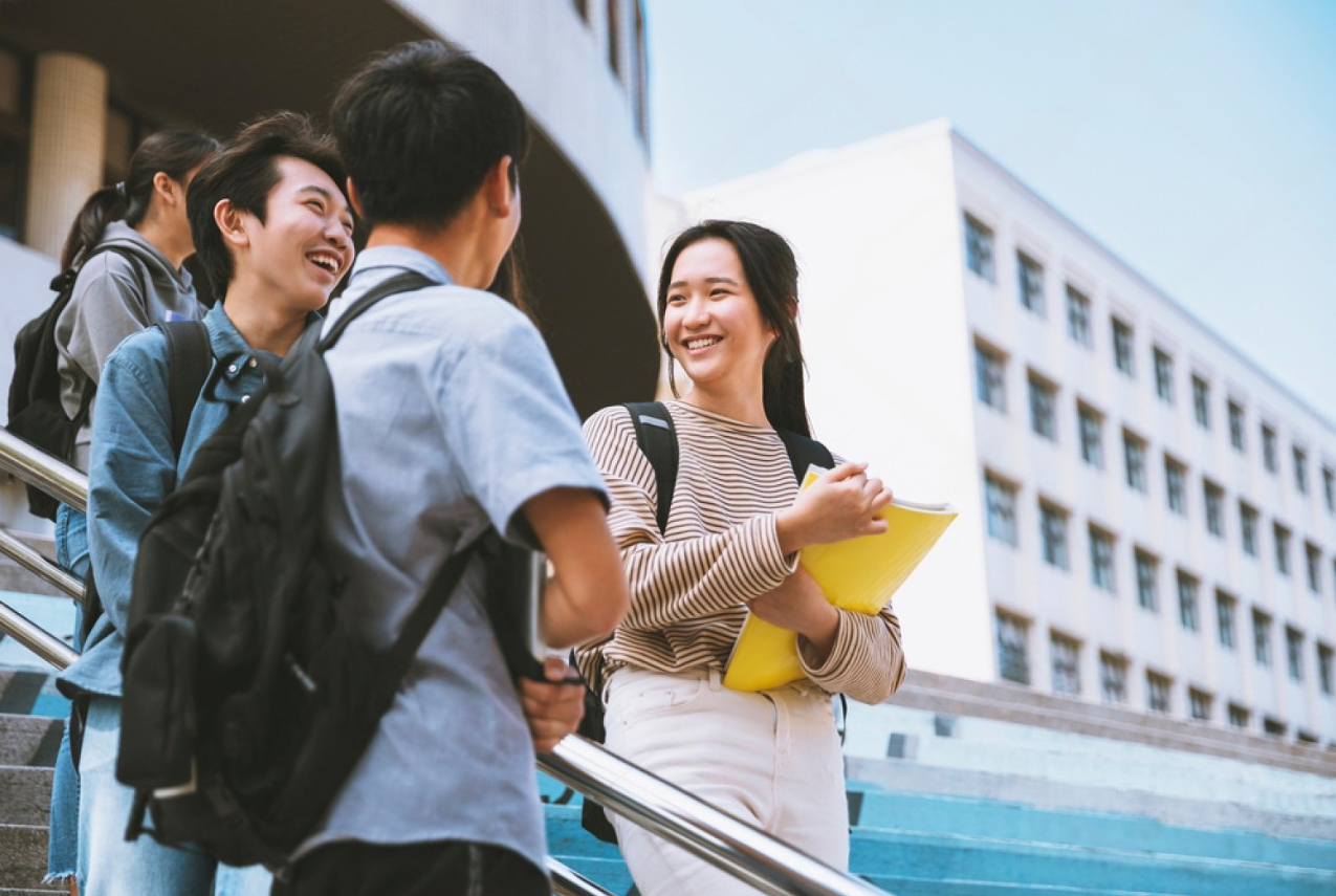 Từ chuyện làm bà nội khi mới ngoài 30 tuổi, làm gì khi con yêu sớm? - 7 Từ chuyện làm bà nội khi mới ngoài 30 tuổi, làm gì khi con yêu sớm? - 7