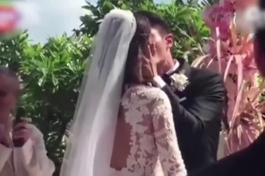 Lâm Tâm Như và Hoắc Kiến Hoa làm đám cưới tại Bali