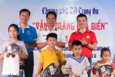 Tết Trung thu của con chiến sĩ Trường Sa và điều ước đặc biệt