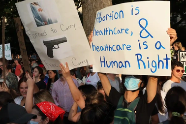 Mỹ: Bé gái 10 tuổi bị cưỡng bức phải đi xuyên bang để phá thai