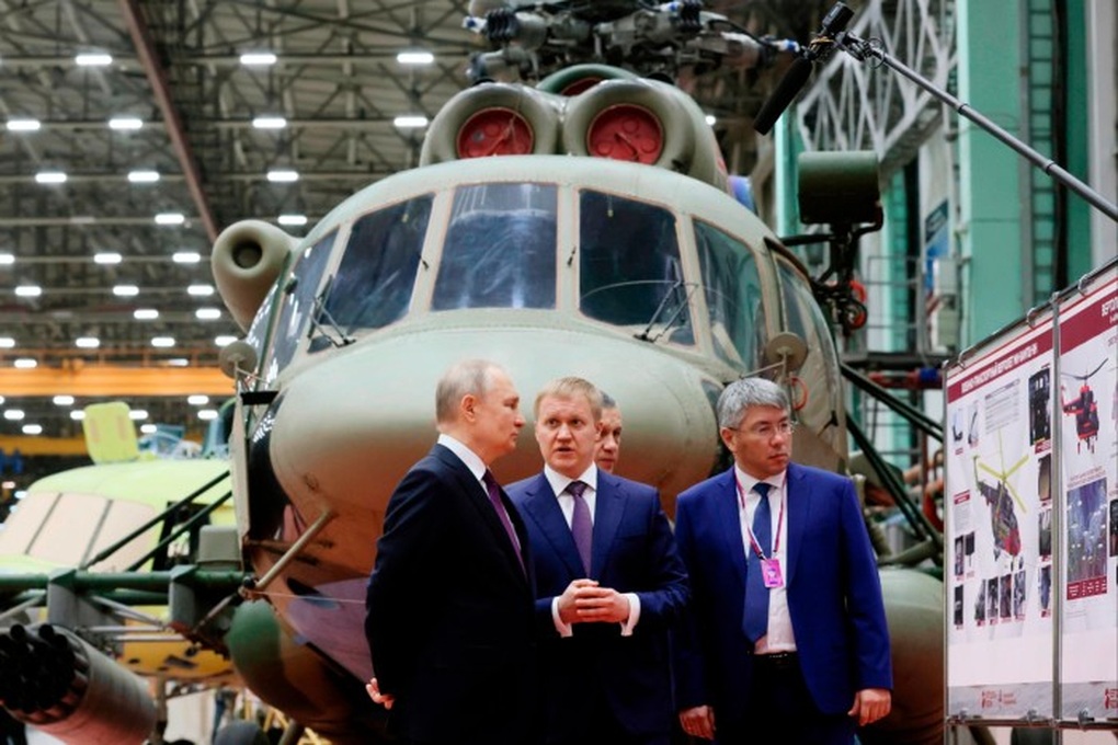 Ukraine đối mặt thách thức lớn từ trực thăng Cá sấu Ka-52 của Nga - 2 Ukraine đối mặt thách thức lớn từ trực thăng Cá sấu Ka-52 của Nga - 2