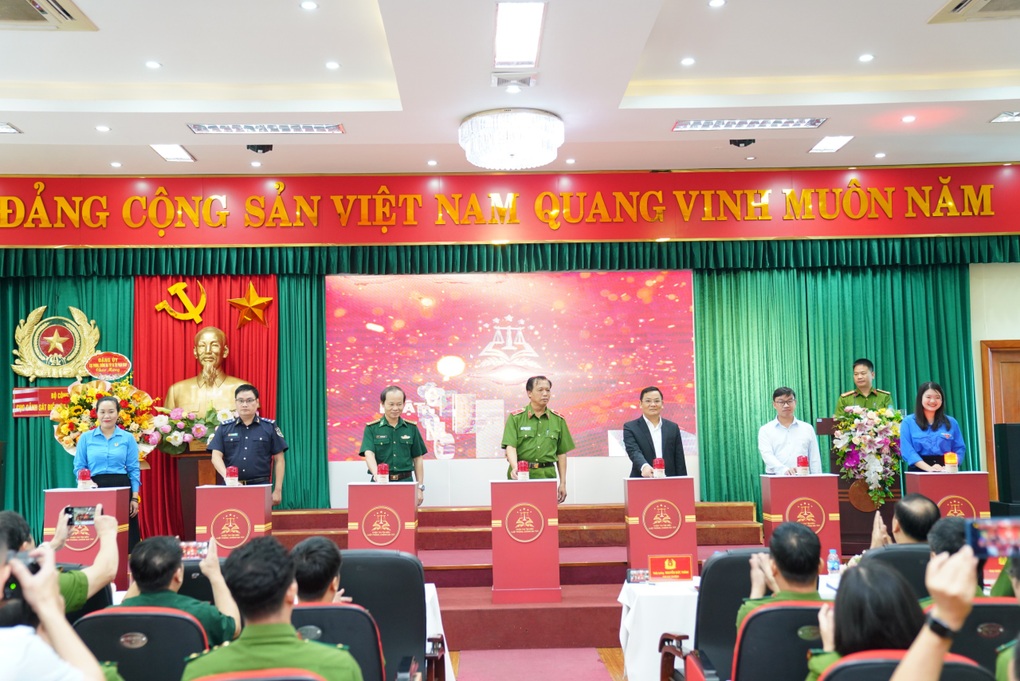 Bộ Công an phát động cuộc thi Tìm hiểu Luật Phòng, chống ma túy - 1 Bộ Công an phát động cuộc thi Tìm hiểu Luật Phòng, chống ma túy - 1