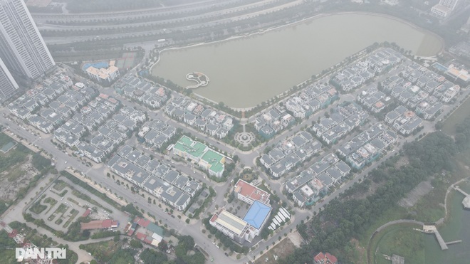 Xuất hiện hiện tượng nghịch nhiệt, Hà Nội chìm trong màn sương đục - 2 Xuất hiện hiện tượng nghịch nhiệt, Hà Nội chìm trong màn sương đục - 2