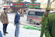 Phó hiệu trưởng ở Lạng Sơn tử vong trên vỉa hè khi vào Nghệ An công tác