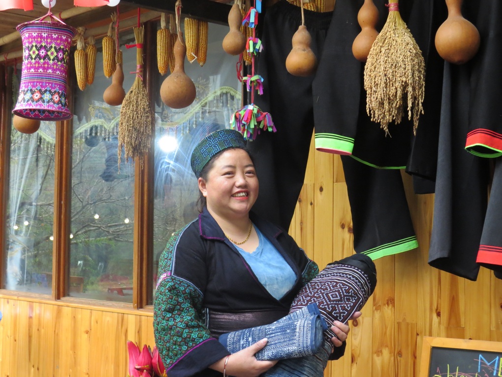 Australia hỗ trợ phụ nữ dân tộc thiểu số Việt Nam cải thiện sinh kế - 1