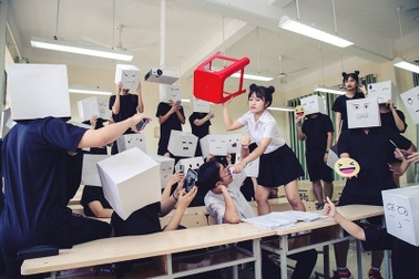 Bộ ảnh kỷ yếu "Vô tâm" đậm tính nhân văn của học sinh Bình Phước