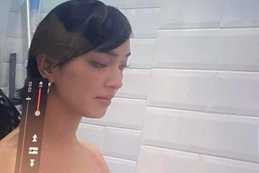 Châu Bùi bị quay lén: Kẻ biến thái giấu mặt sau cánh cửa nhà vệ sinh nữ