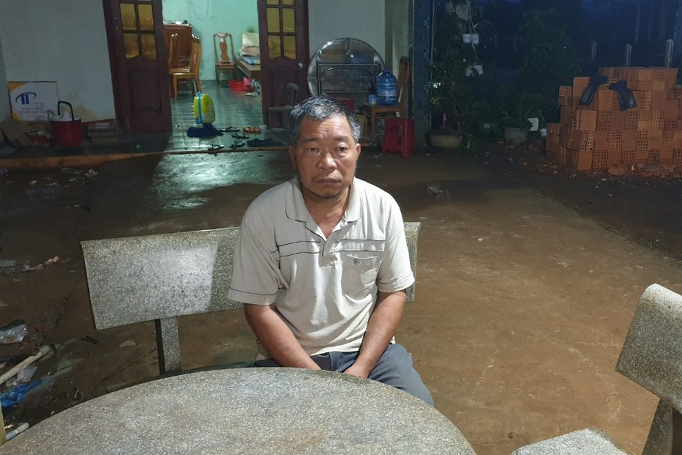 Cư dân sống gần dự án điện gió tố bị người lạ vào nhà hành hung - 1 Cư dân sống gần dự án điện gió tố bị người lạ vào nhà hành hung - 1