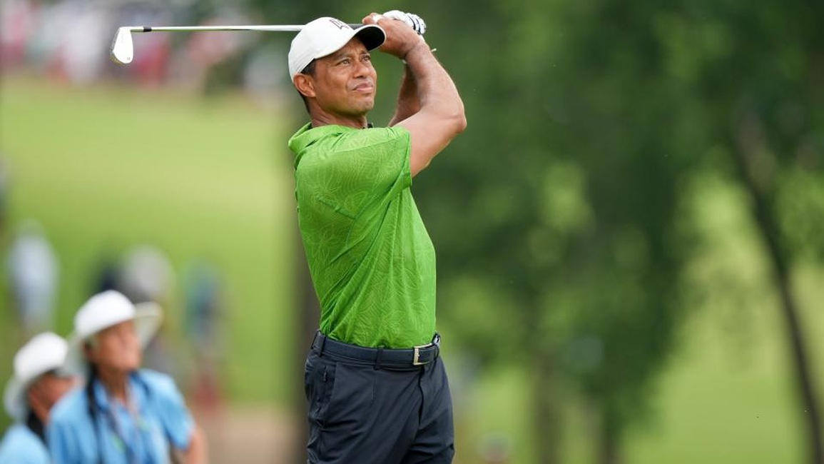 Tiger Woods suýt bị cắt loạt tại PGA Championship 2022 - 1 Tiger Woods suýt bị cắt loạt tại PGA Championship 2022 - 1