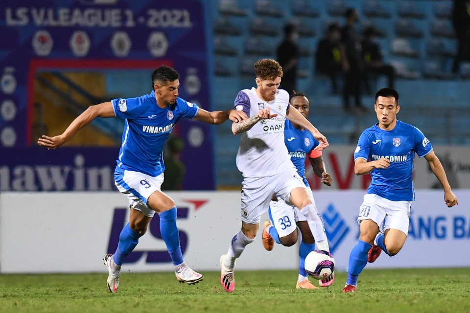 CLB Hà Nội 4-0 Than Quảng Ninh: Quang Hải rực sáng - 4 CLB Hà Nội 4-0 Than Quảng Ninh: Quang Hải rực sáng - 4