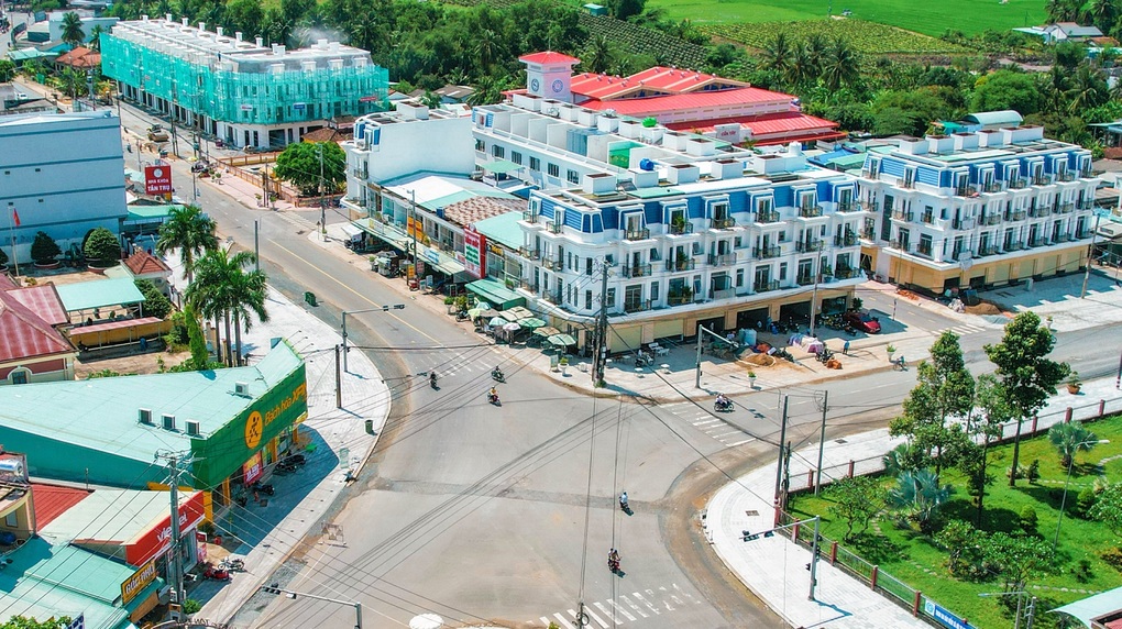 Những lưu ý khi đầu tư shophouse giáp ranh TPHCM - 2 Những lưu ý khi đầu tư shophouse giáp ranh TPHCM - 2