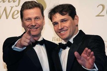 Ngoại trưởng Đức cưới người đồng giới 