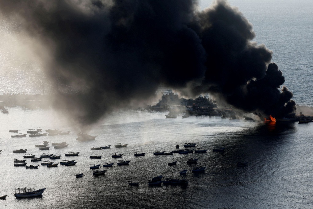 Gaza sắp hết lương thực, điện, nước giữa lửa đạn xung đột Israel - Hamas - 1 Gaza sắp hết lương thực, điện, nước giữa lửa đạn xung đột Israel - Hamas - 1