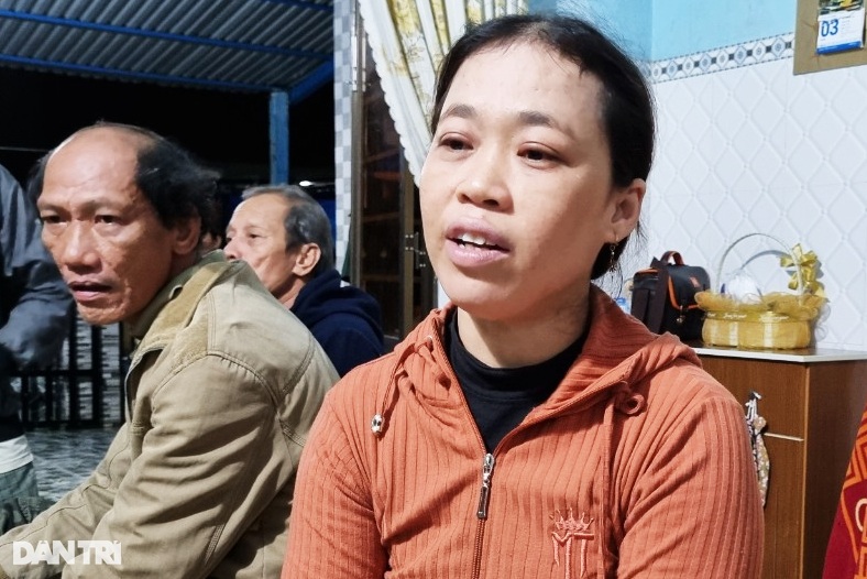 13 ngư dân mất tích: Đêm trắng chờ chồng - 1 13 ngư dân mất tích: Đêm trắng chờ chồng - 1