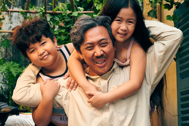 "Bố già" của Trấn Thành đoạt giải tại Liên hoan phim Quốc tế Hà Nội năm 2022