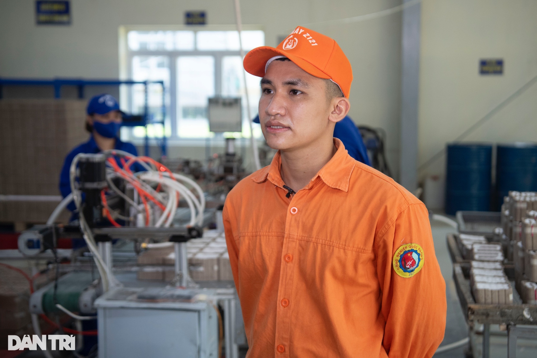 Cận cảnh quy trình sản xuất pháo hoa Việt Nam tại Nhà máy Z121 - 6