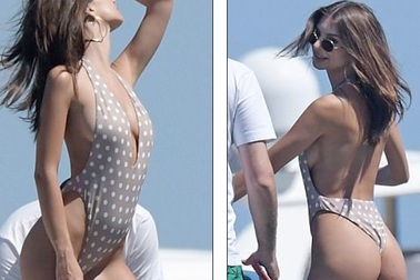 Emily Ratajkowski khoe đường cong rực lửa