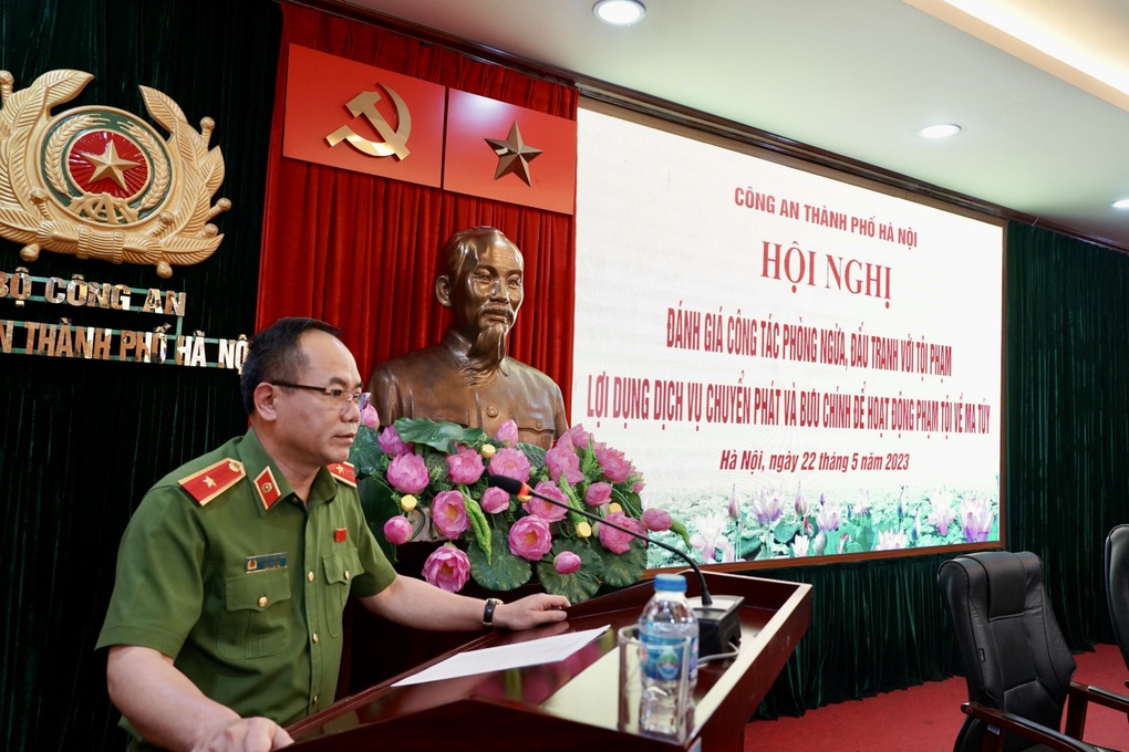 Tội phạm về ma túy lợi dụng dịch vụ chuyển phát nhanh để hoạt động - 2 Tội phạm về ma túy lợi dụng dịch vụ chuyển phát nhanh để hoạt động - 2