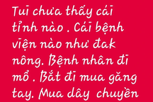 Thiếu trang thiết bị y tế, bệnh nhân phải tự mua găng tay cho bác sĩ