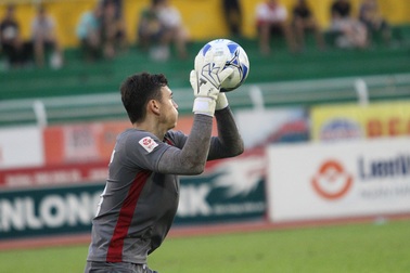 Thủ môn Văn Lâm từng bị HA Gia Lai thanh lý hợp đồng vì vô kỷ luật