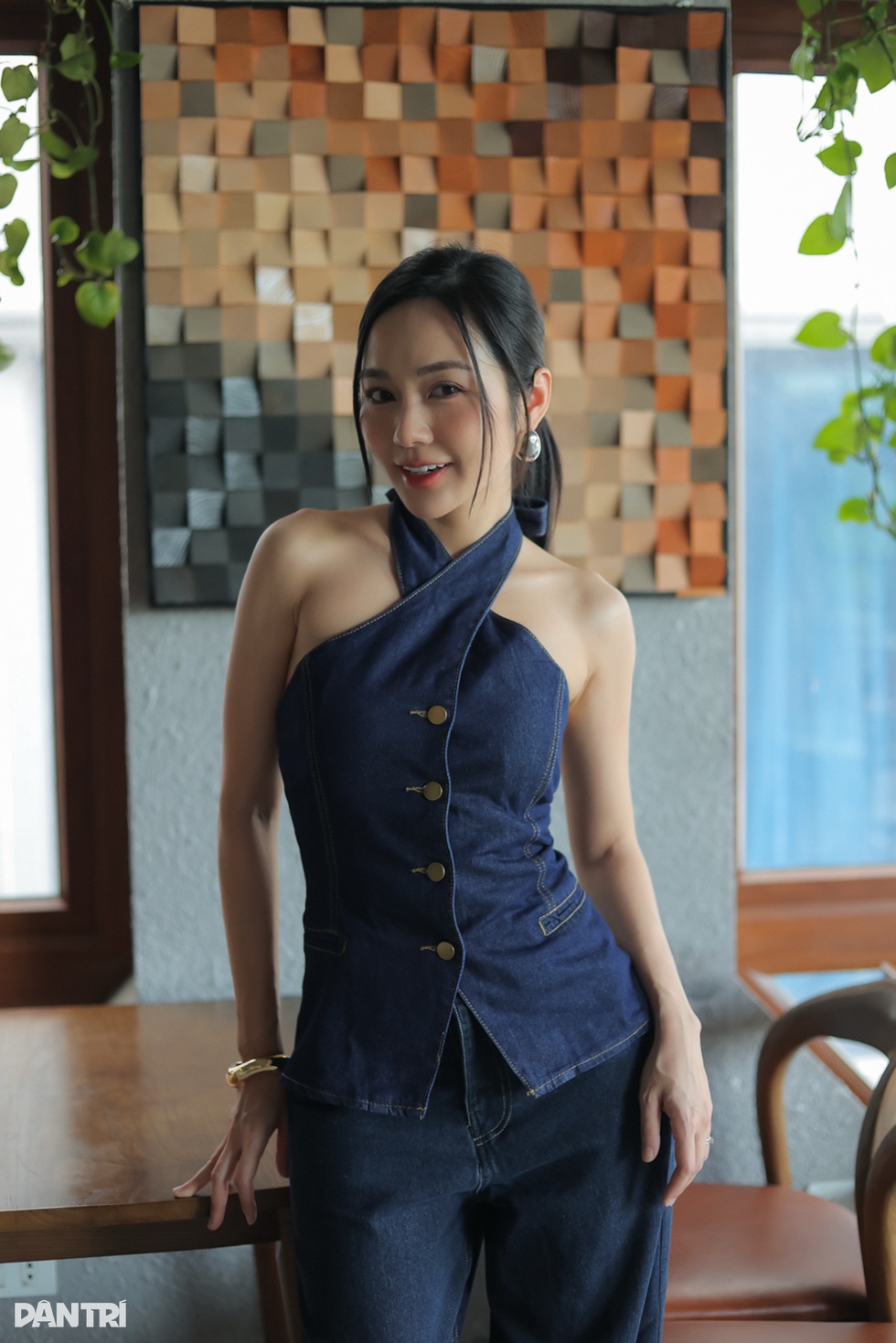 MC Thu Thủy vừa đạt 8.5 IELTS, hé lộ sự hỗ trợ thầm lặng của chồng Đức - 8 MC Thu Thủy vừa đạt 8.5 IELTS, hé lộ sự hỗ trợ thầm lặng của chồng Đức - 8